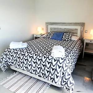 Skol 715. Spectacular Corner Duplex In Apartment Marbella